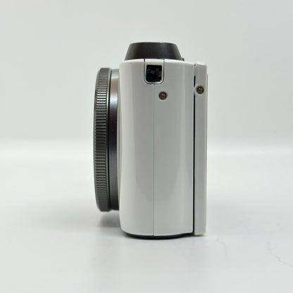 【全額返金保証】【最速発送】 コンパクトデジタルカメラ CASIO EXILIM EX-ZR1100 ホワイト 美品 動作確認済