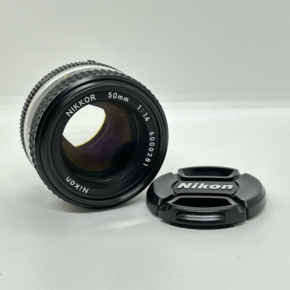 【全額返金保証】【最速発送】Nikon Ai-S NIKKOR 50mm F1.4 美品 動作確認済