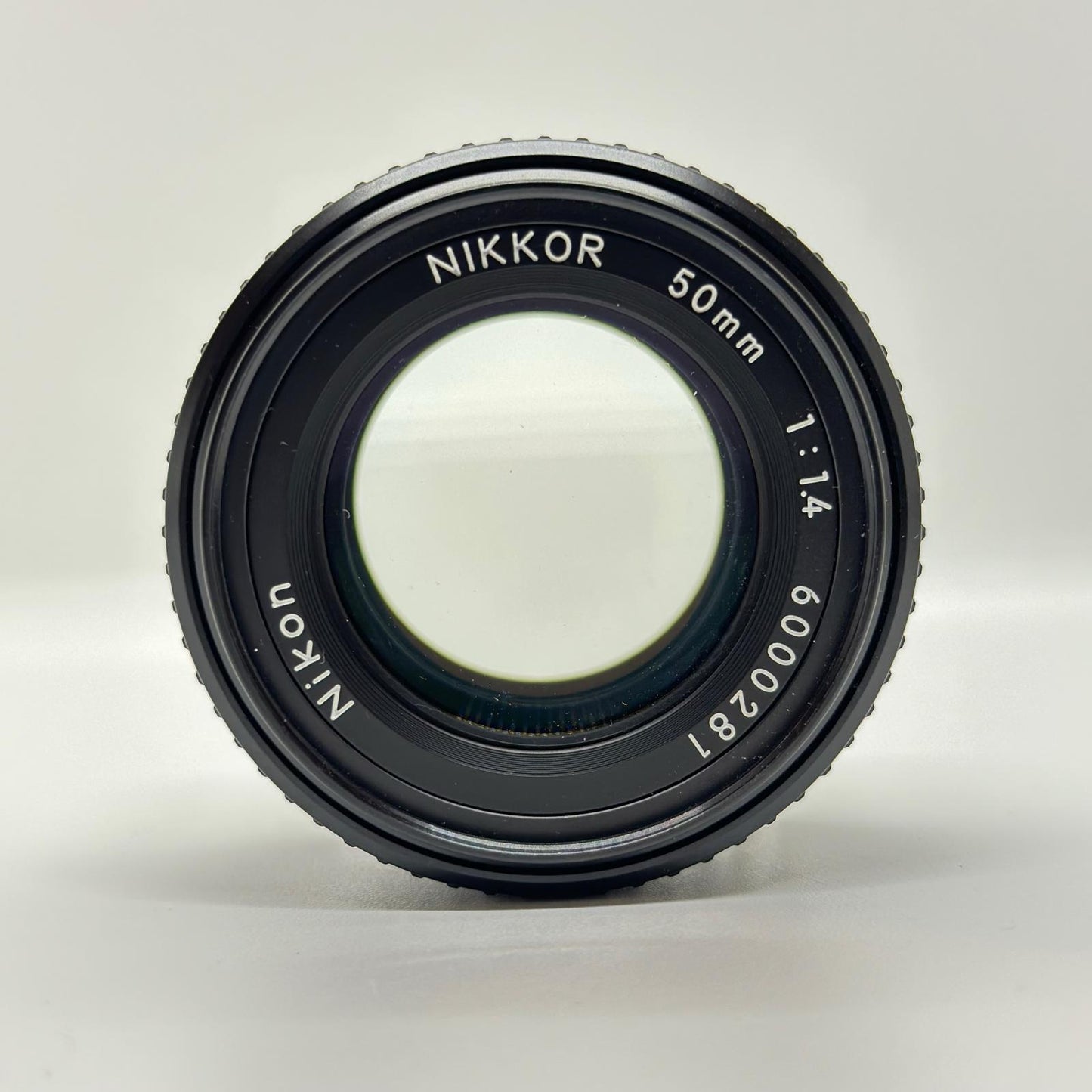 【全額返金保証】【最速発送】Nikon Ai-S NIKKOR 50mm F1.4 美品 動作確認済