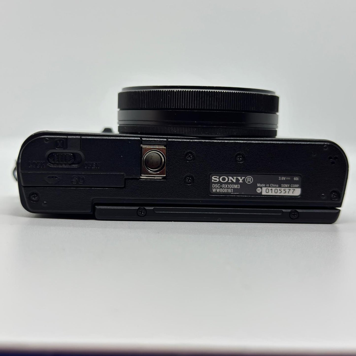 【最速発送】Sony コンパクトデジタルカメラ Cyber-Shot DSC-RX100III RX100M3【難有】