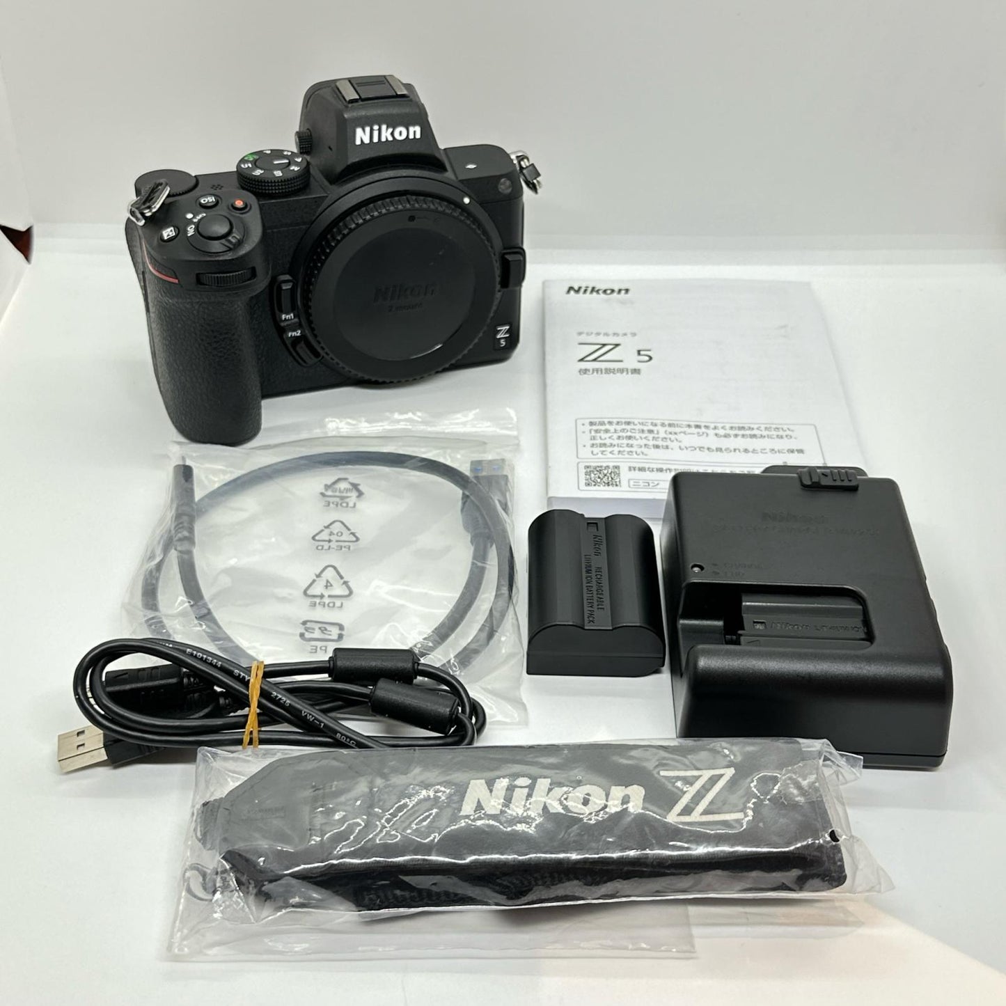 【全額返金保証】【最速発送】Nikon デジタル一眼 Z5 ボディ 美品 動作確認済