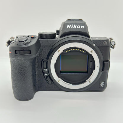 【全額返金保証】【最速発送】Nikon デジタル一眼 Z5 ボディ 美品 動作確認済
