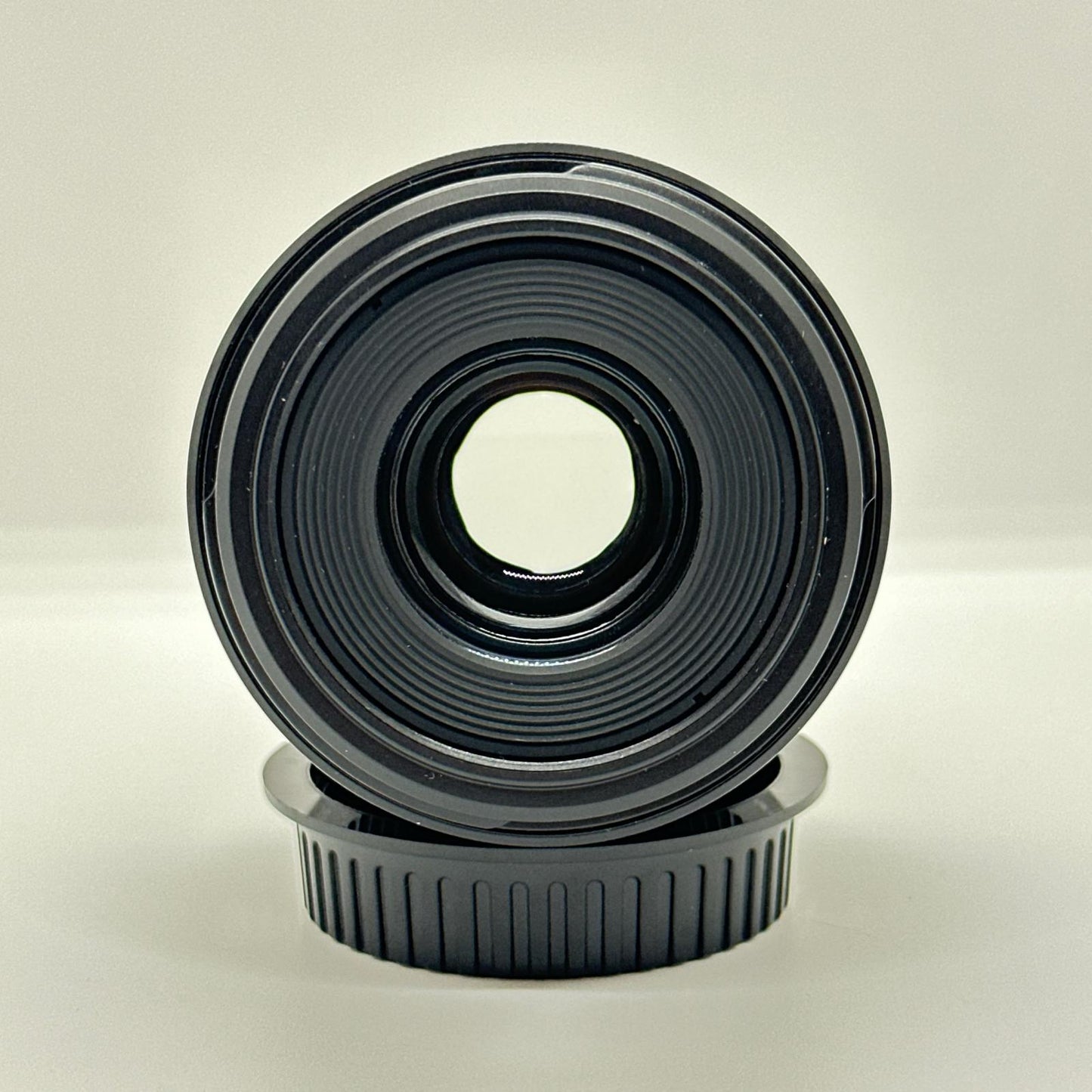 【全額返金保証】【最速発送】Canon EF-S60mm F2.8 マクロ USM 美品 動作確認済