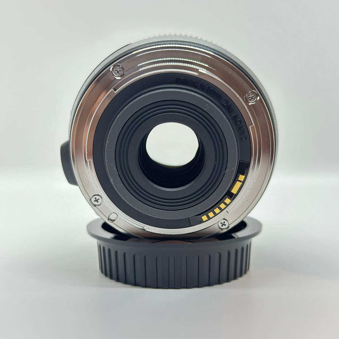 【全額返金保証】【最速発送】Canon EF-S60mm F2.8 マクロ USM 美品 動作確認済