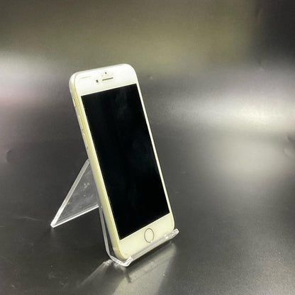 【最速発送】Apple iPhone iPhone 7 128GB シルバー docomo 白ロム【難有】 53%