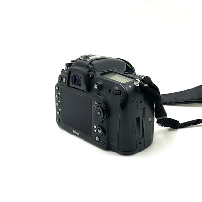 【全額返金保証】【最速発送】Nikon デジタル一眼 D7200 ボディ ブラック 美品 動作確認済