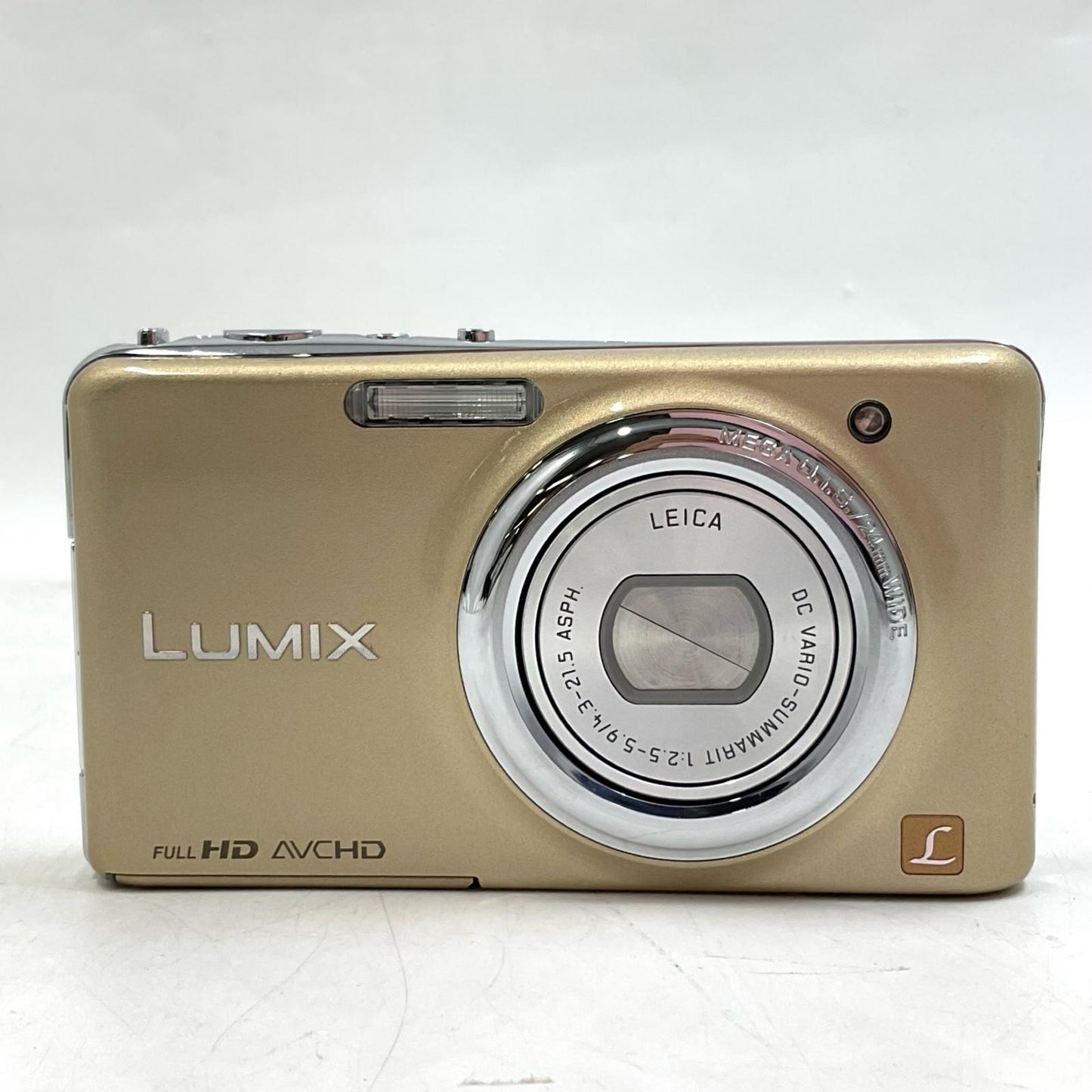 【全額返金保証】【最速発送】Panasonic コンパクトデジタルカメラ LUMIX DMC-FX77 ゴールド 動作確認済