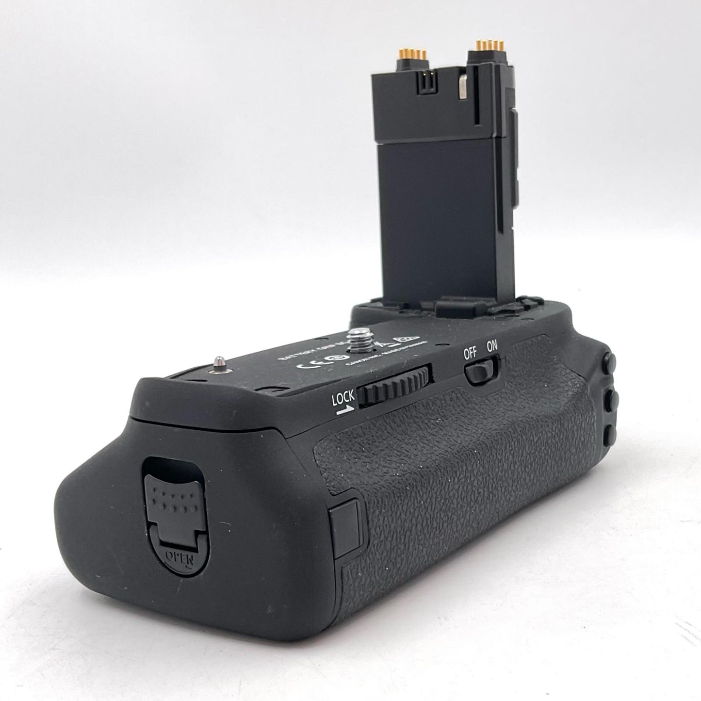 【全額返金保証】【最速発送】Canon BG-E21 バッテリーグリップ EOS 6D Mark II 用 美品 動作確認済