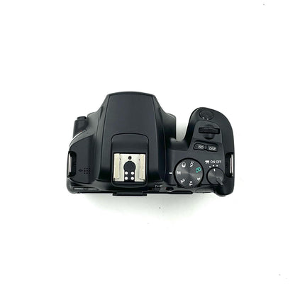 【全額返金保証】【最速発送】Canon デジタル一眼 EOS Kiss X10 ボディ ブラック 動作確認済