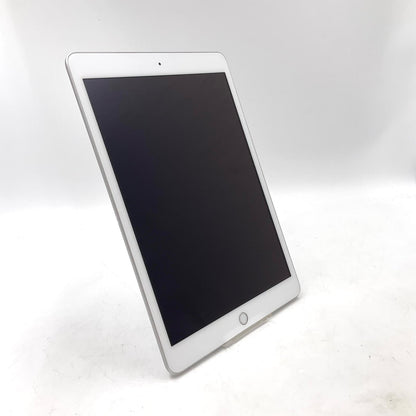【全額返金保証】【最速発送】Apple iPad iPad 10.2インチ 第7世代 32GB シルバー Wi-Fi 美品 動作確認済