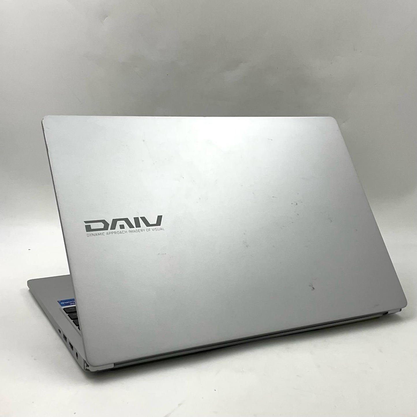 【最速発送】MouseComputer DAIV 6P-RT 22076P-RT-ADLASW11 intel core i7-12700H 16GB M.2 SSD 512GB NVIDIA GeForce RTX 3050 Ti Laptop 82%【難有】