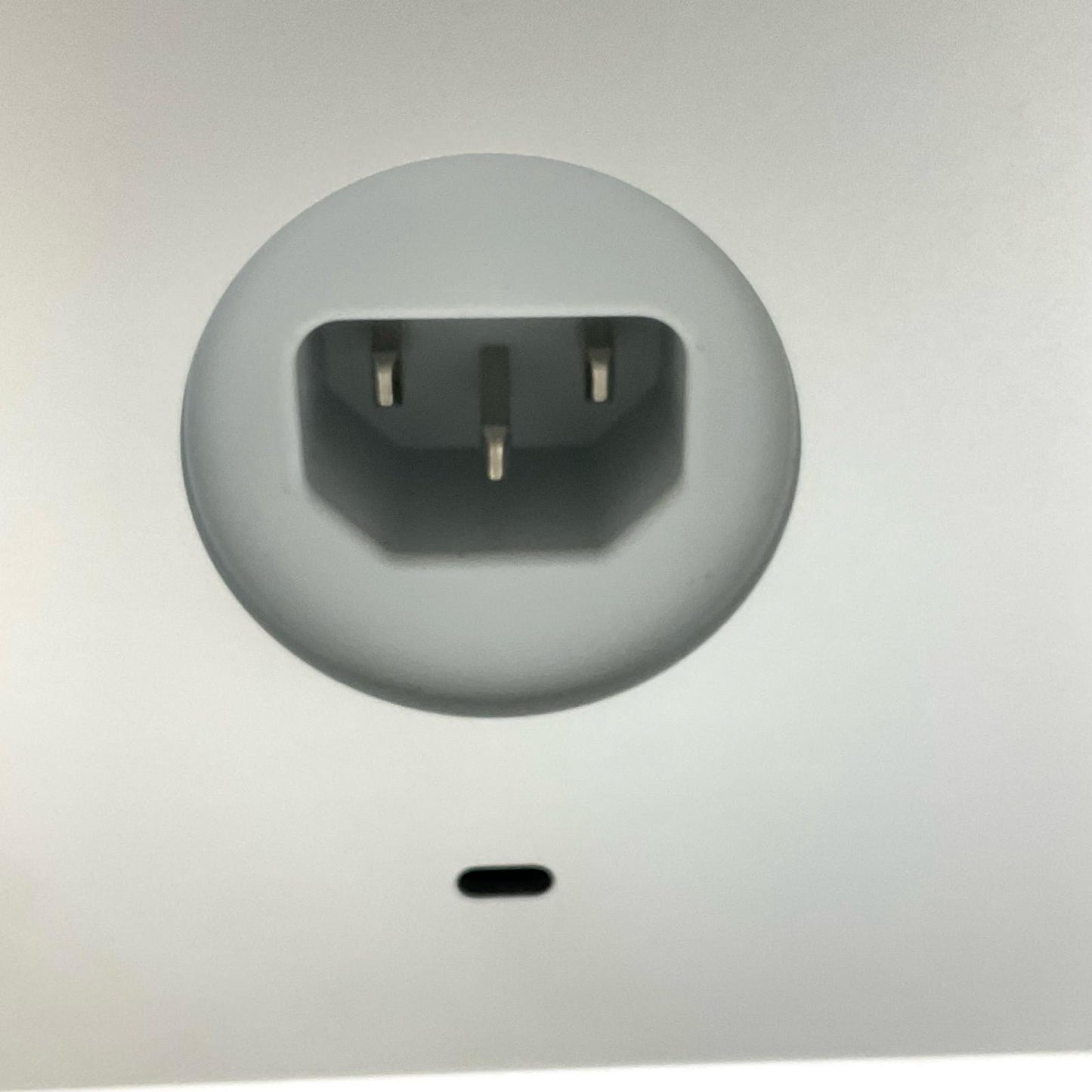 【全額返金保証】【最速発送】Apple iMac 21.5インチ intel core i5 8GB フュージョンドライブ 1TB シルバー 動作確認済