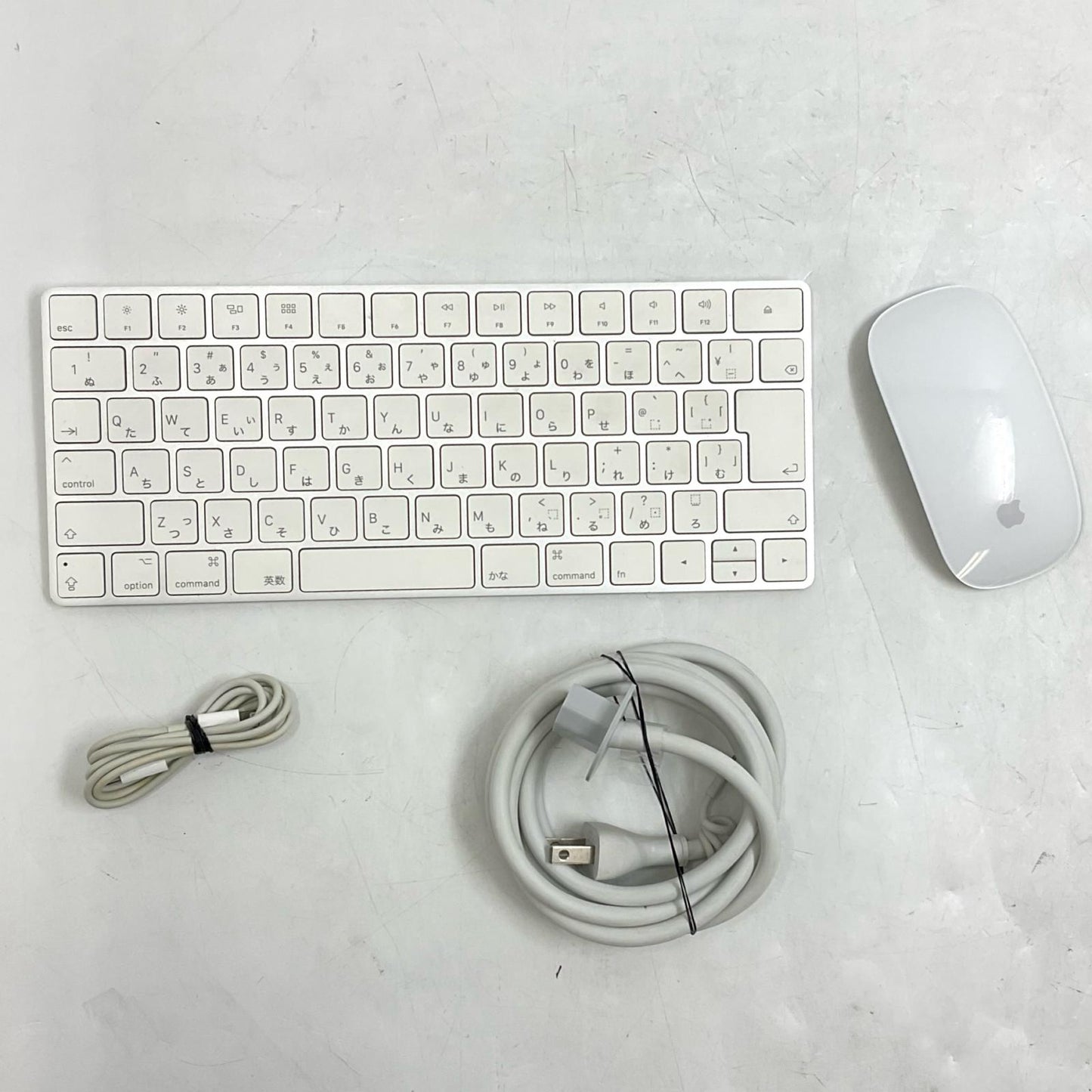 【全額返金保証】【最速発送】Apple iMac 21.5インチ intel core i5 8GB フュージョンドライブ 1TB シルバー 動作確認済
