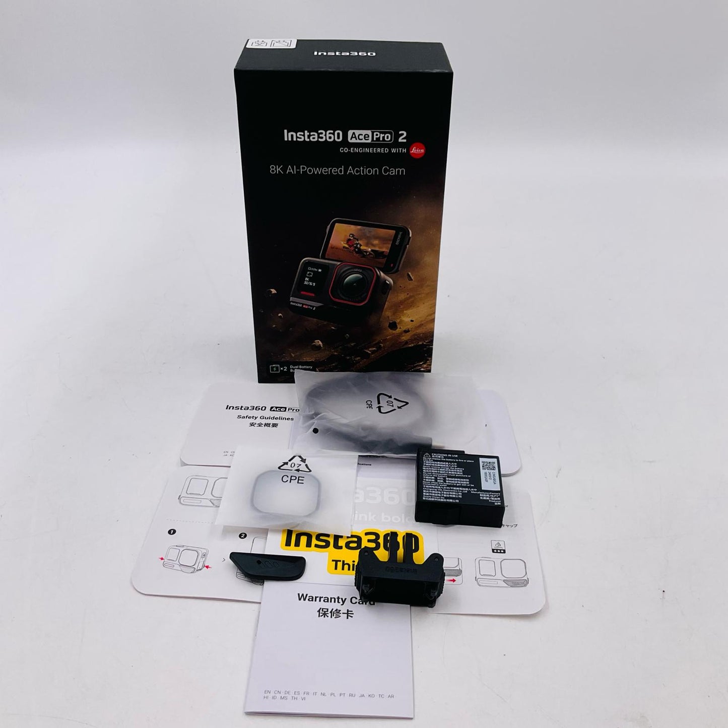 【全額返金保証】【最速発送】Insta360 Ace Pro 2 [ブラック] 美品 動作確認済