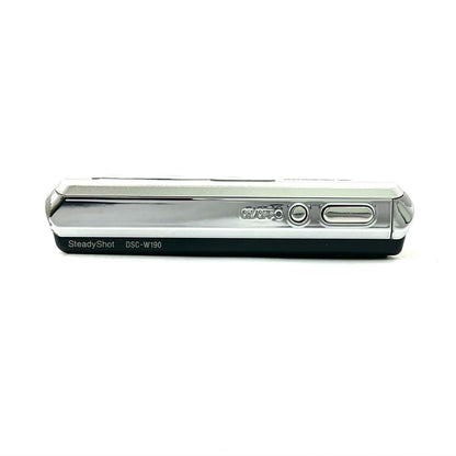 【最速発送】Sony コンパクトデジタルカメラ Cyber-shot DSC-W190 シルバー【難有】