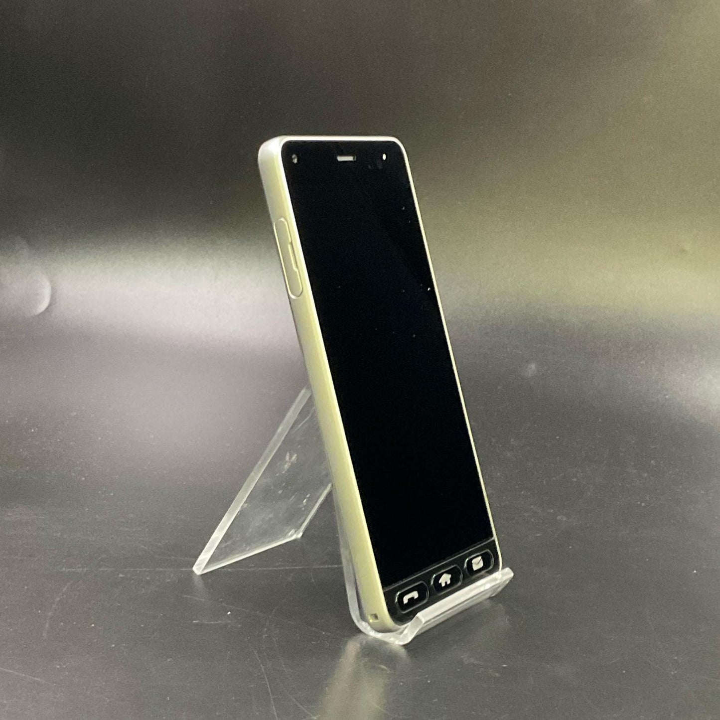 【全額返金保証】【最速発送】京セラ かんたんスマホ 32GB シルバー Softbank 705KC 白ロム 美品 動作確認済