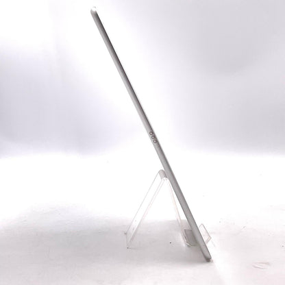 【最速発送】Apple iPad iPad Air 3 Wi-Fi+Cellular 64GB Silver docomo 白ロム【難有】