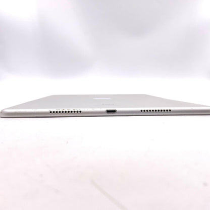 【最速発送】Apple iPad iPad Air 3 Wi-Fi+Cellular 64GB Silver docomo 白ロム【難有】