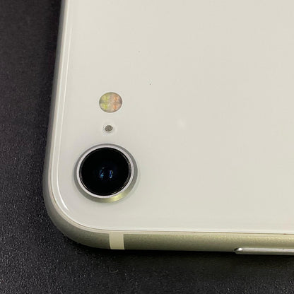 【全額返金保証】【最速発送】Apple iPhone iPhone SE（第2世代） 64GB ホワイト SIMフリー 白ロム 動作確認済 75%