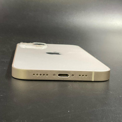【全額返金保証】【最速発送】Apple iPhone iPhone 13 256GB スターライト docomo SIMフリー 白ロム 美品 動作確認済 81%