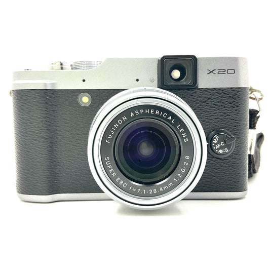 【全額返金保証】【最速発送】FUJIFILM コンパクトデジタルカメラ X20 シルバー 動作確認済