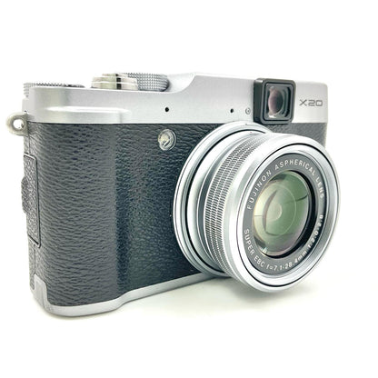 【全額返金保証】【最速発送】FUJIFILM コンパクトデジタルカメラ X20 シルバー 動作確認済