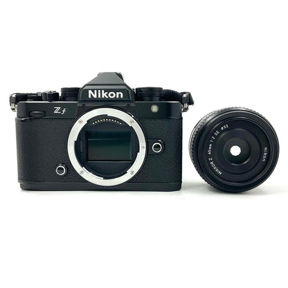 【全額返金保証】【最速発送】Nikon デジタル一眼 Z f 40mm f/2(SE)レンズキット [ブラック] 超美品 動作確認済