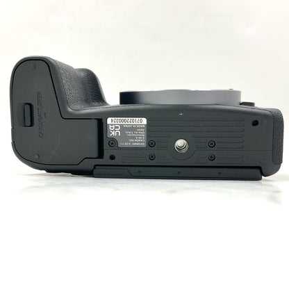 【全額返金保証】【最速発送】Canon デジタル一眼 EOS R8 ボディ 超美品 動作確認済