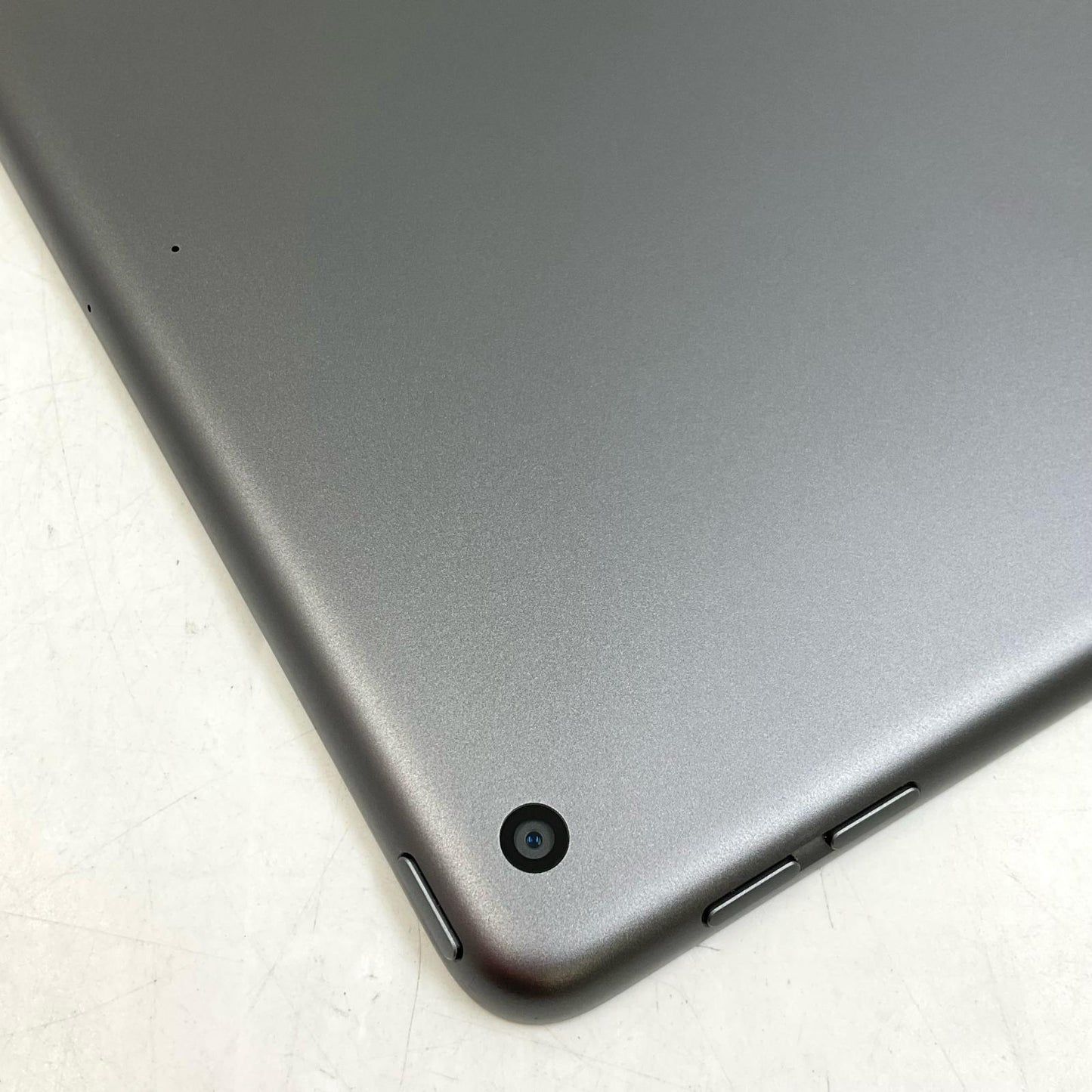 【全額返金保証】【最速発送】Apple iPad iPad 10.2インチ 第9世代 64GB スペースグレイ Wi-Fi 動作確認済