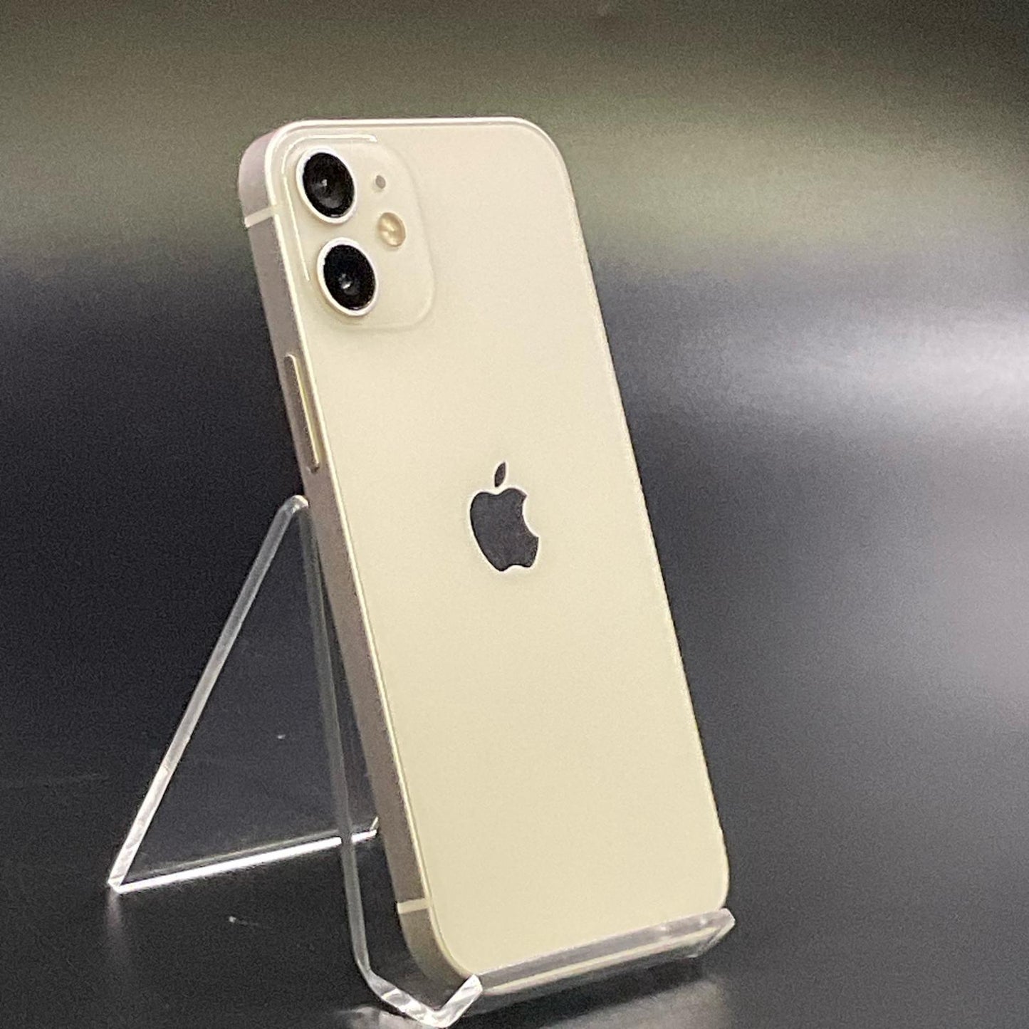 【全額返金保証】【最速発送】Apple iPhone iPhone 12 mini 64GB ホワイト docomo 白ロム 動作確認済 71%