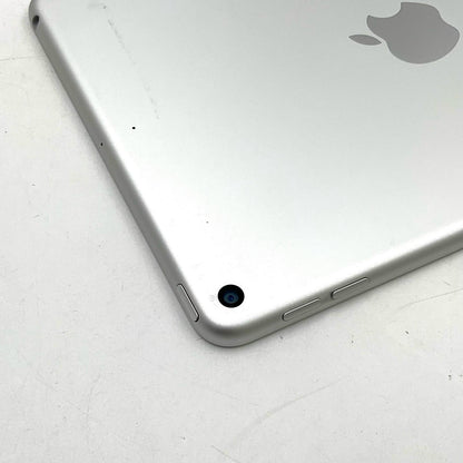 【全額返金保証】【最速発送】Apple iPad mini 7.9インチ 第5世代 64GB シルバー 動作確認済