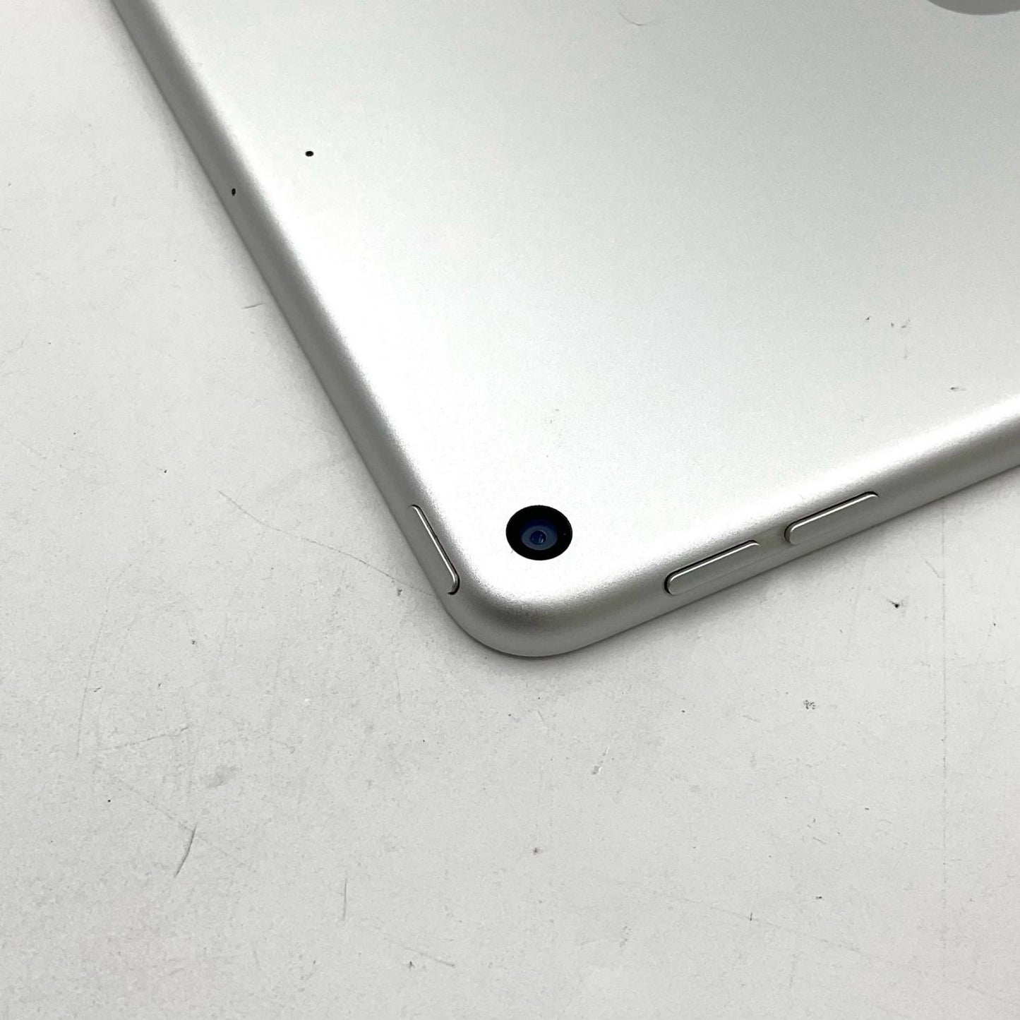 【全額返金保証】【最速発送】Apple iPad mini 7.9インチ 第5世代 64GB シルバー 動作確認済