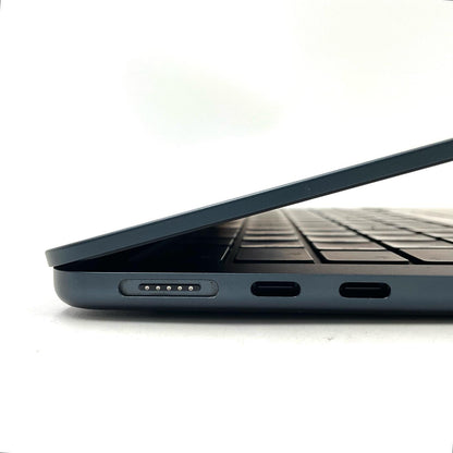 【全額返金保証】【最速発送】Apple MacBook Air 13インチ 2022 M2 8コア 16GB 256GB ミッドナイト 美品 動作確認済