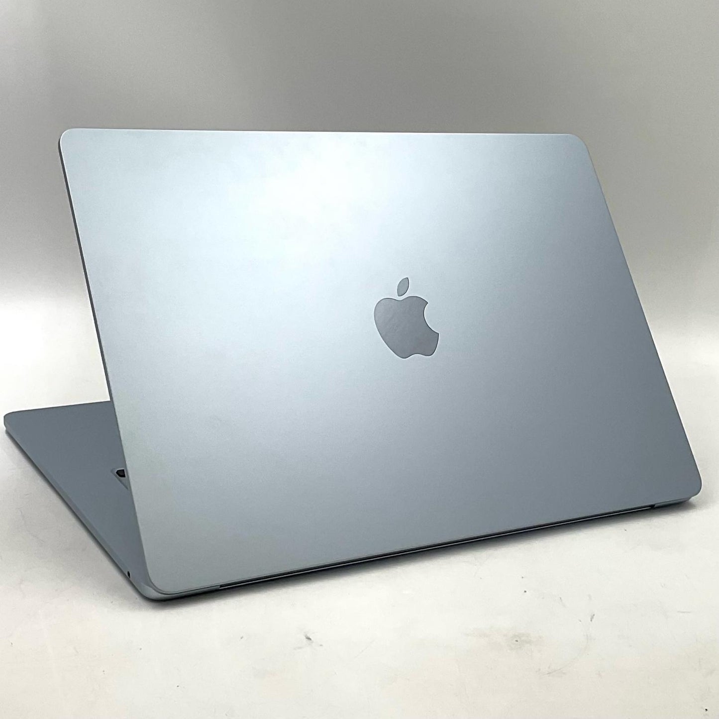 【全額返金保証】【最速発送】Apple MacBook Air 15インチ 2025 M4 10コア 16GB 256GB スカイブルー 美品 動作確認済