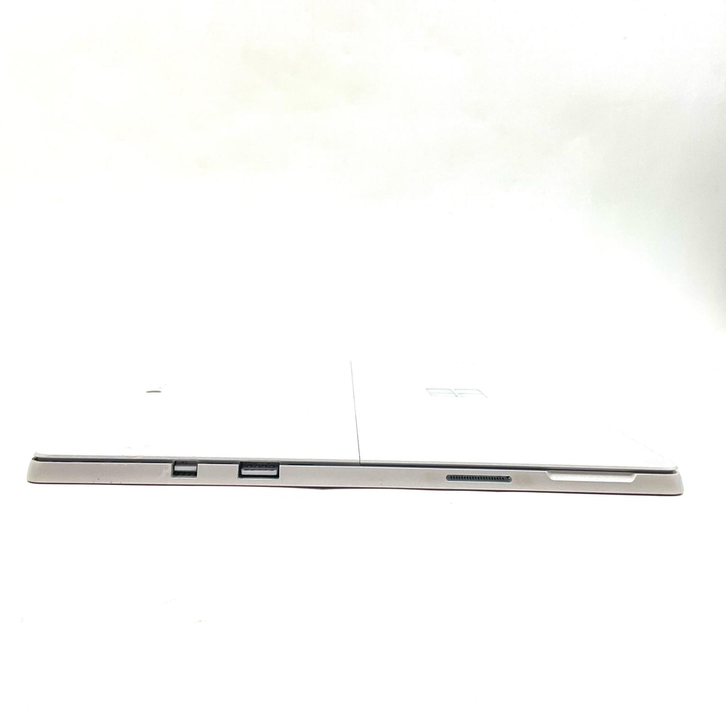 【全額返金保証】【最速発送】Microsoft Surface 1796 i5-8250U 8GB SSD 128GB 100% 動作確認済