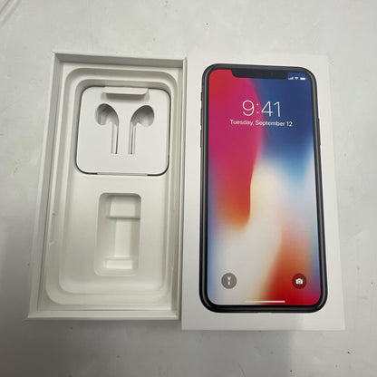 【全額返金保証】【最速発送】Apple iPhone iPhone XS 256GB シルバー au 白ロム 動作確認済 73%