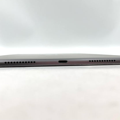 【最速発送】Apple iPad Air 10.5インチ 第3世代 256GB スペースグレイ WiFi+Cellular SIMフリー 白ロム【難有】