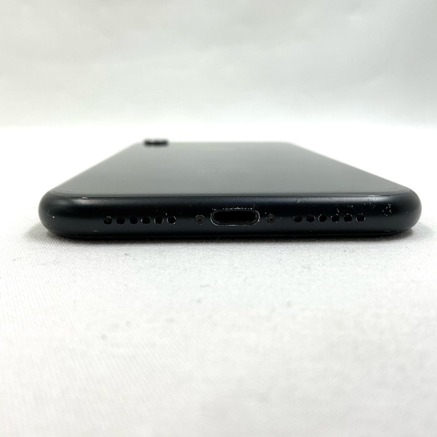 【最速発送】Apple iPhone iPhone XR 64GB ブラック au 白ロム【難有】