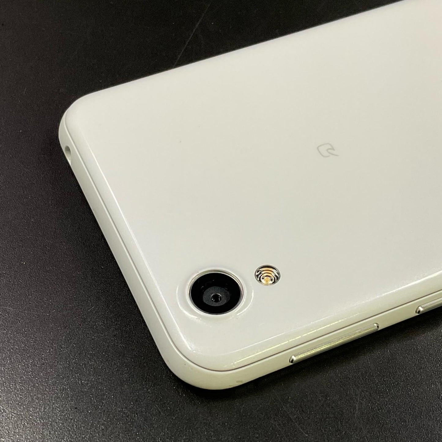 【全額返金保証】【最速発送】SHARP AQUOS sense Plus 32GB ホワイト SIMフリー SH-M07 白ロム 美品 動作確認済