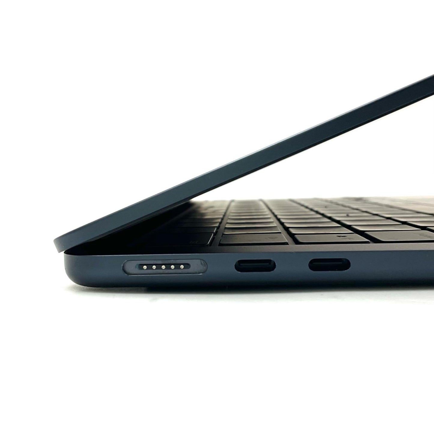 【全額返金保証】【最速発送】Apple MacBook Air 13.6インチ 2022 Apple M2 8GB 256GB ミッドナイト 95.9% 美品 動作確認済