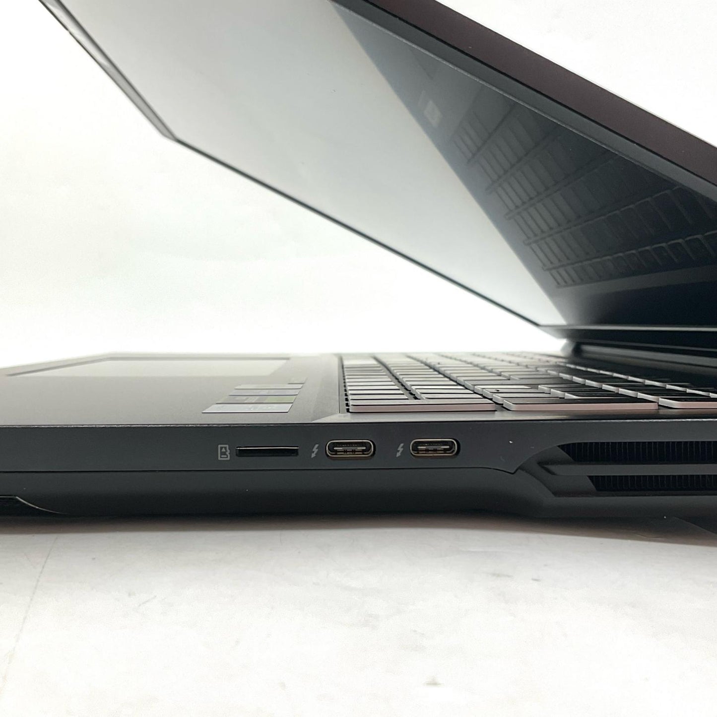 【全額返金保証】【最速発送】ドスパラ GALLERIA ゲーミングノートパソコン UL9C-R59-8A intel Core Ultra 9 275HX 64GB M.2 SSD 2TB NVIDIA GeForce RTX 5090 Laptop 97% 美品 動作確認済
