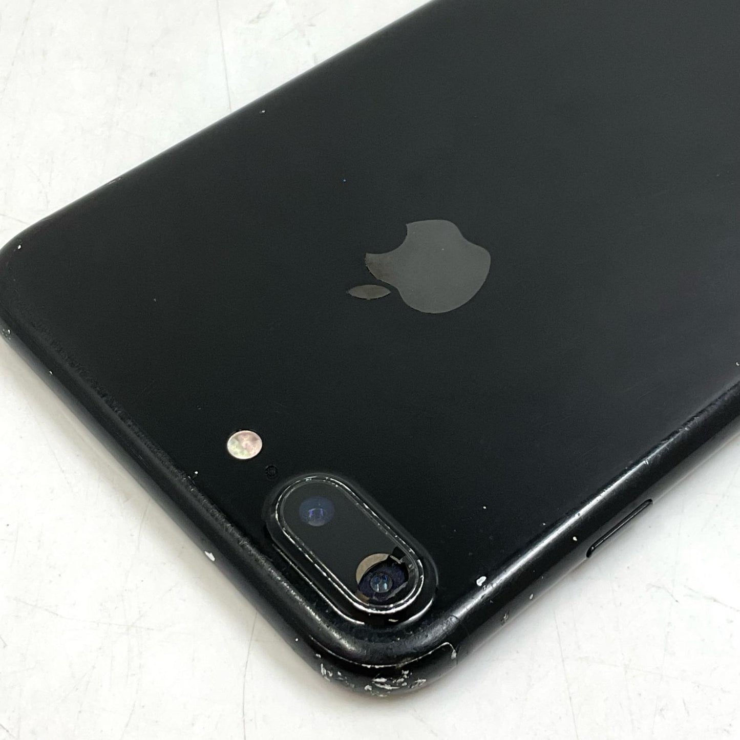【最速発送】Apple iPhone iPhone 7 Plus 128GB ジェットブラック Softbank 白ロム【難有】 79%