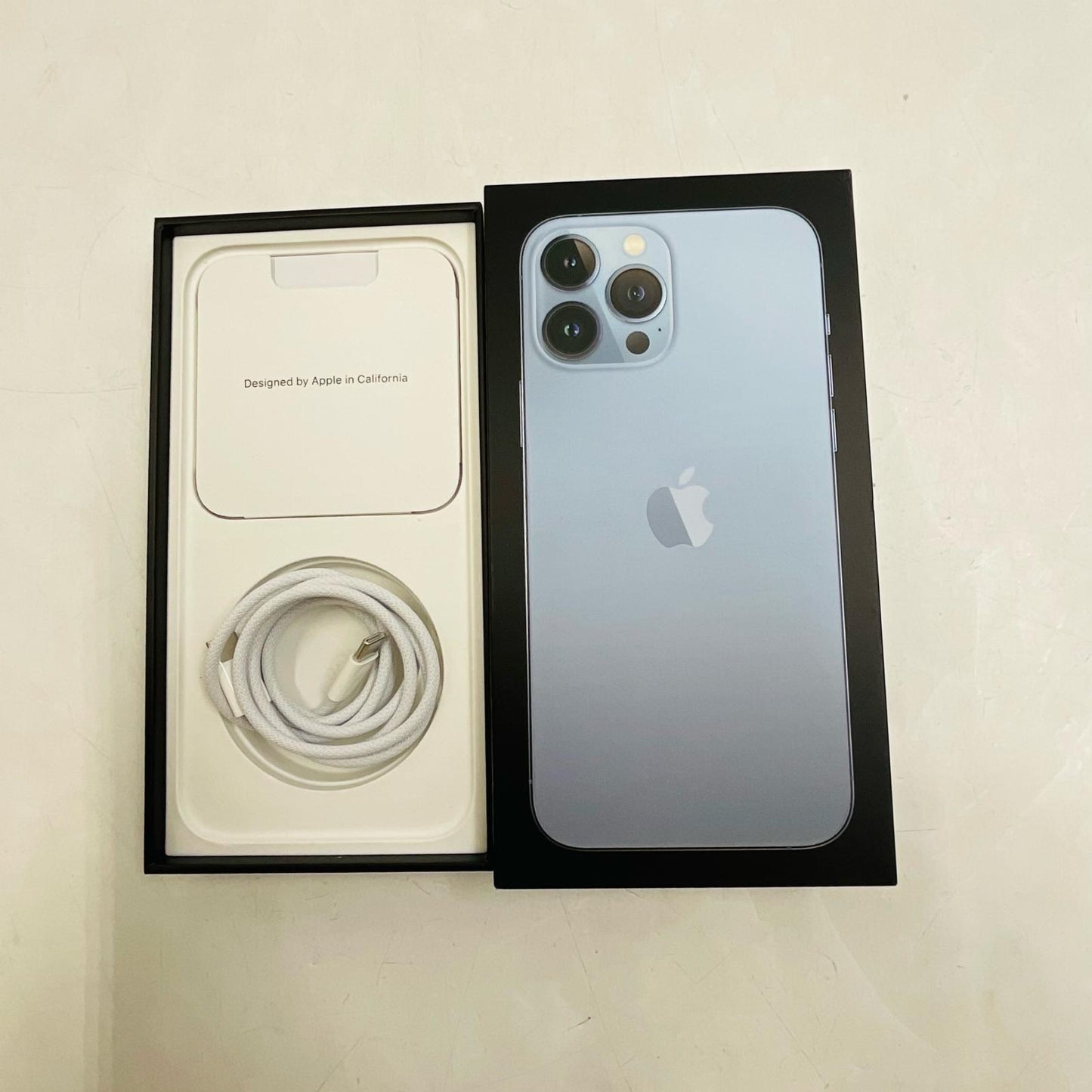 【全額返金保証】【最速発送】Apple iPhone iPhone 13 Pro Max 512GB シエラブルー docomo SIMフリー 白ロム 動作確認済 83%