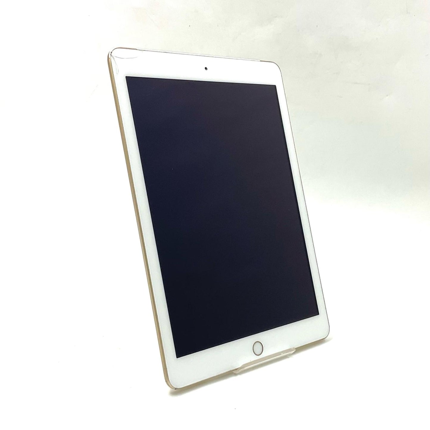 【最速発送】Apple iPad iPad 9.7インチ 第5世代 32GB ゴールド WiFi+Cellular docomo 白ロム【難有】
