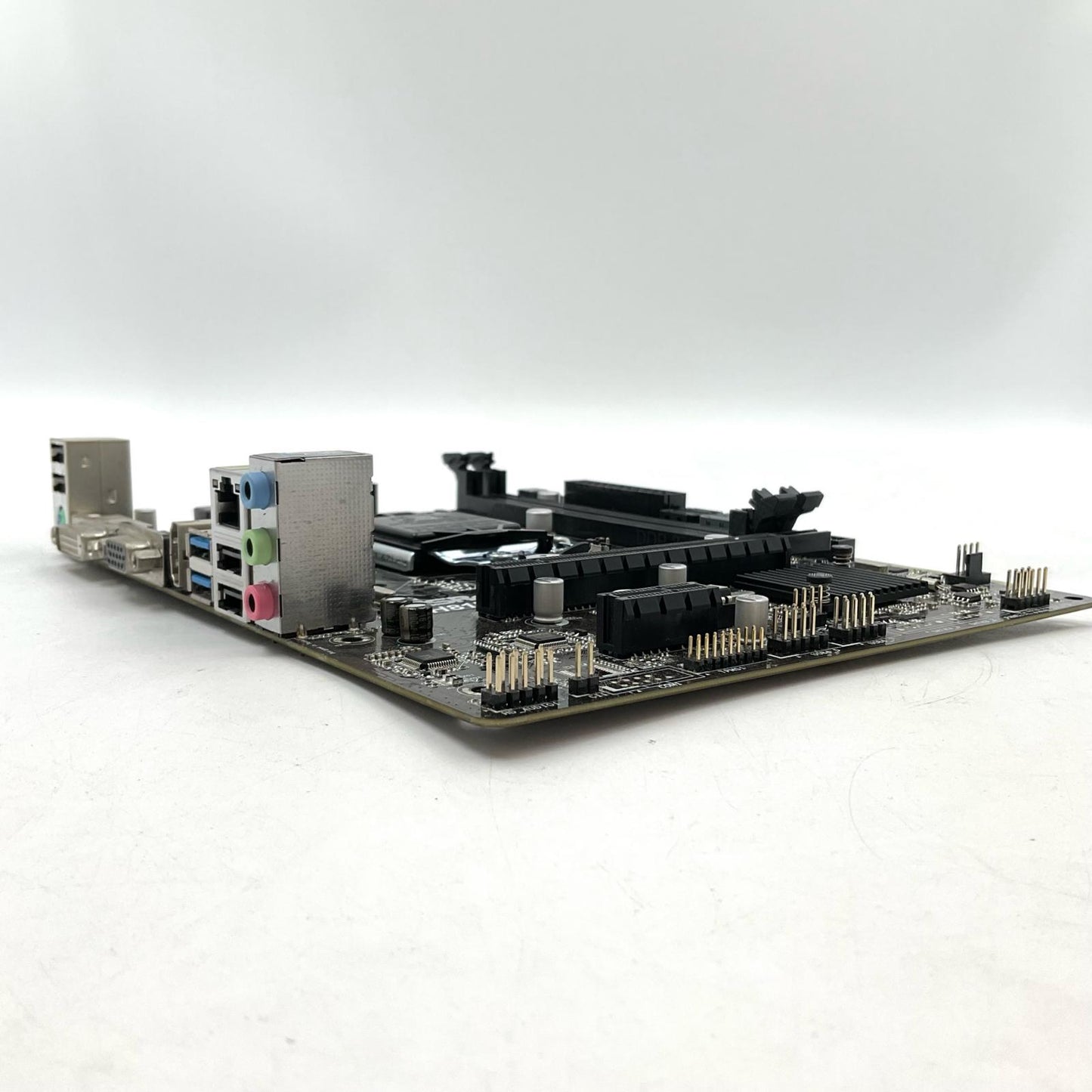 【全額返金保証】【最速発送】ASRock マザーボード H81M-HDS 美品 動作確認済