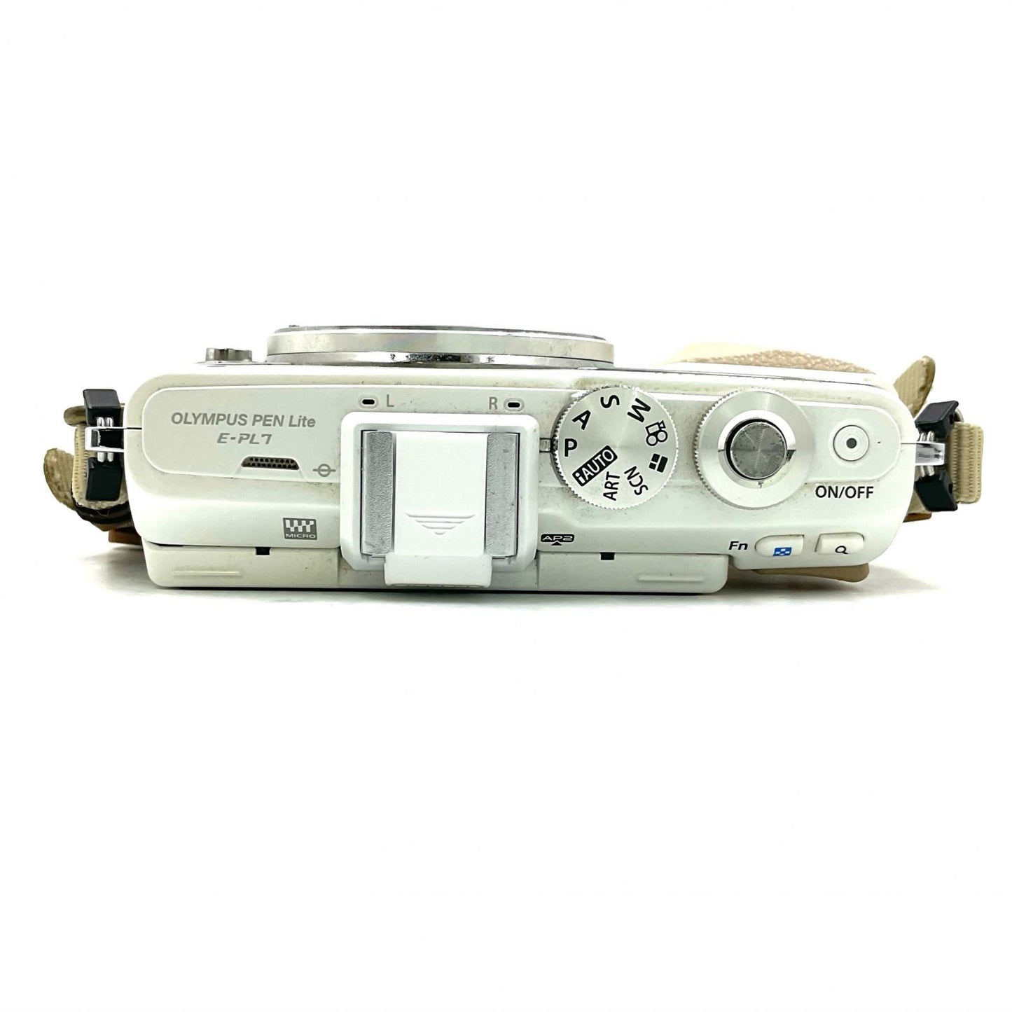 【全額返金保証】【最速発送】OLYMPUS デジタル一眼 PEN Lite E-PL7 ボディ ホワイト 美品 動作確認済