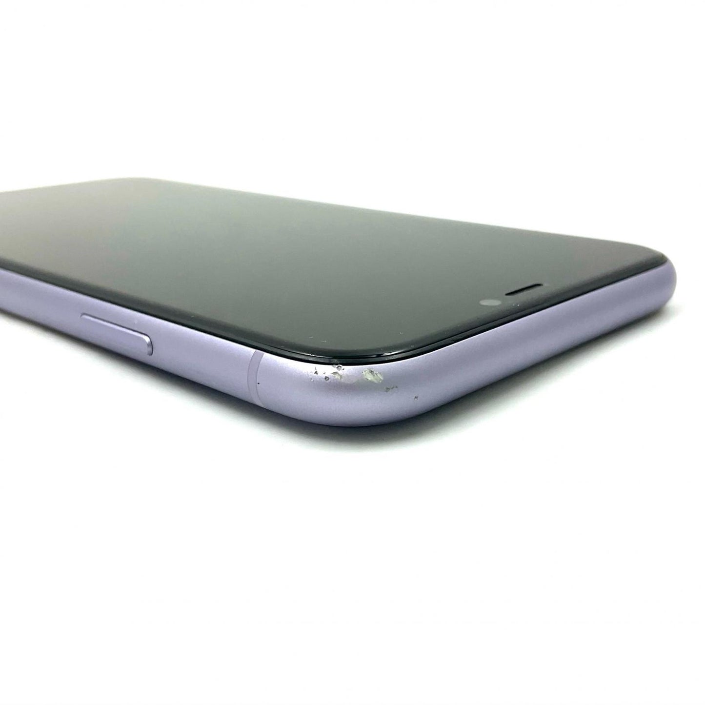 【全額返金保証】【最速発送】Apple iPhone iPhone 11 64GB パープル Softbank SIMフリー 白ロム 動作確認済 79%