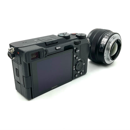 【全額返金保証】【最速発送】Sony デジタル一眼 α7C ILCE-7CL ズームレンズキット ブラック 美品 動作確認済