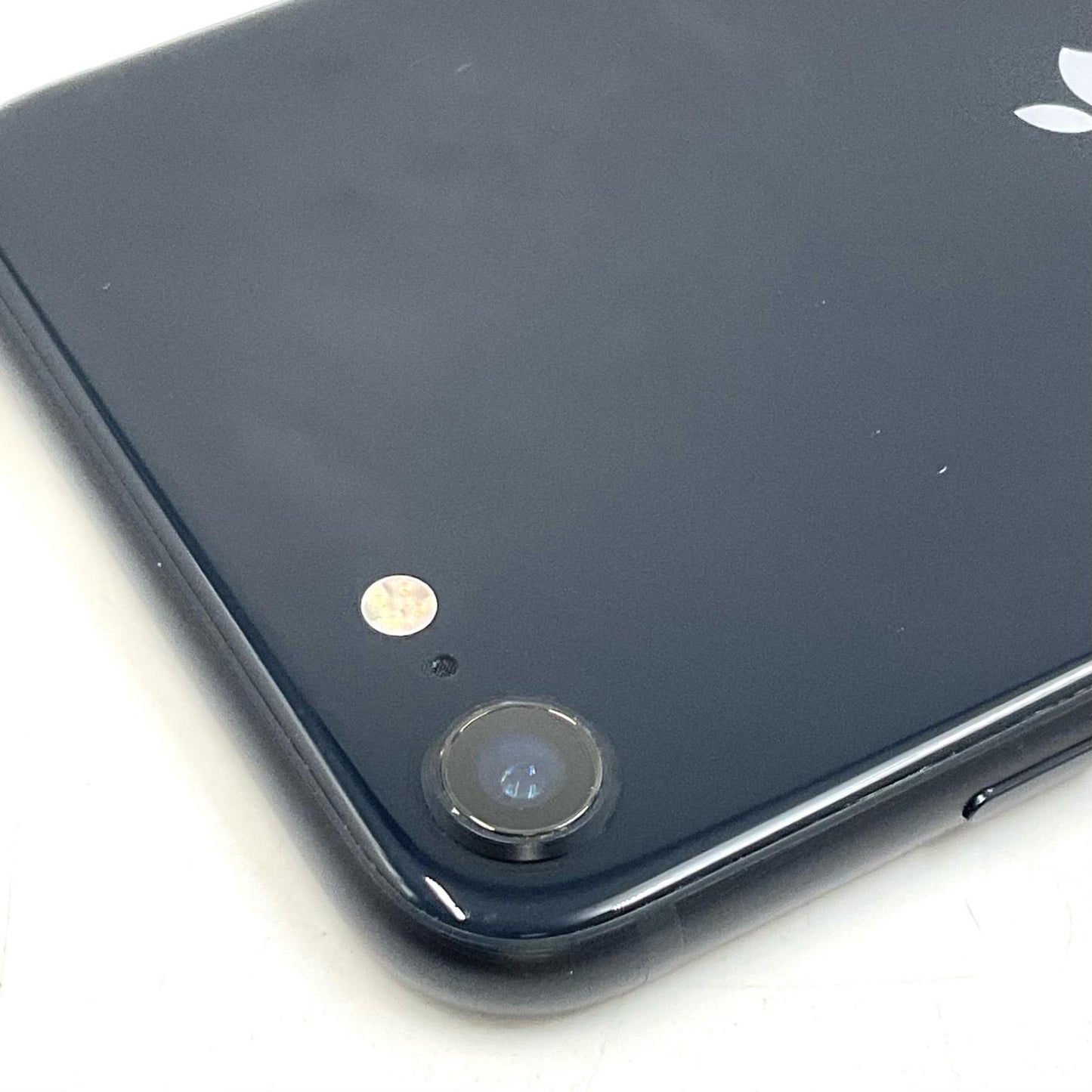 【全額返金保証】【最速発送】Apple iPhone iPhone SE（第3世代） 256GB ミッドナイト Softbank SIMフリー 白ロム 美品 動作確認済 92%