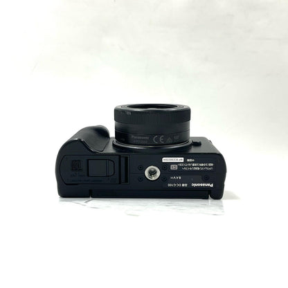 【全額返金保証】【最速発送】Panasonic デジタル一眼 LUMIX DC-G100V 標準ズームレンズキット(トライポッドグリップ付き) ブラック 美品 動作確認済